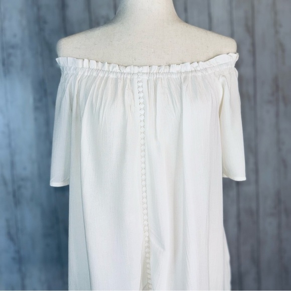 Xhilaration (Target) | Elegant White Women's Top - Picture 11 of 13